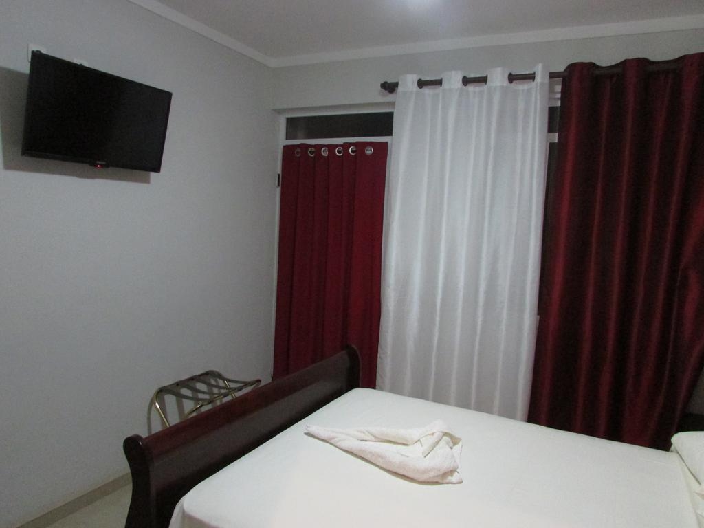 Residencial Girassol, Lda Bed and Breakfast São Filipe Exteriör bild